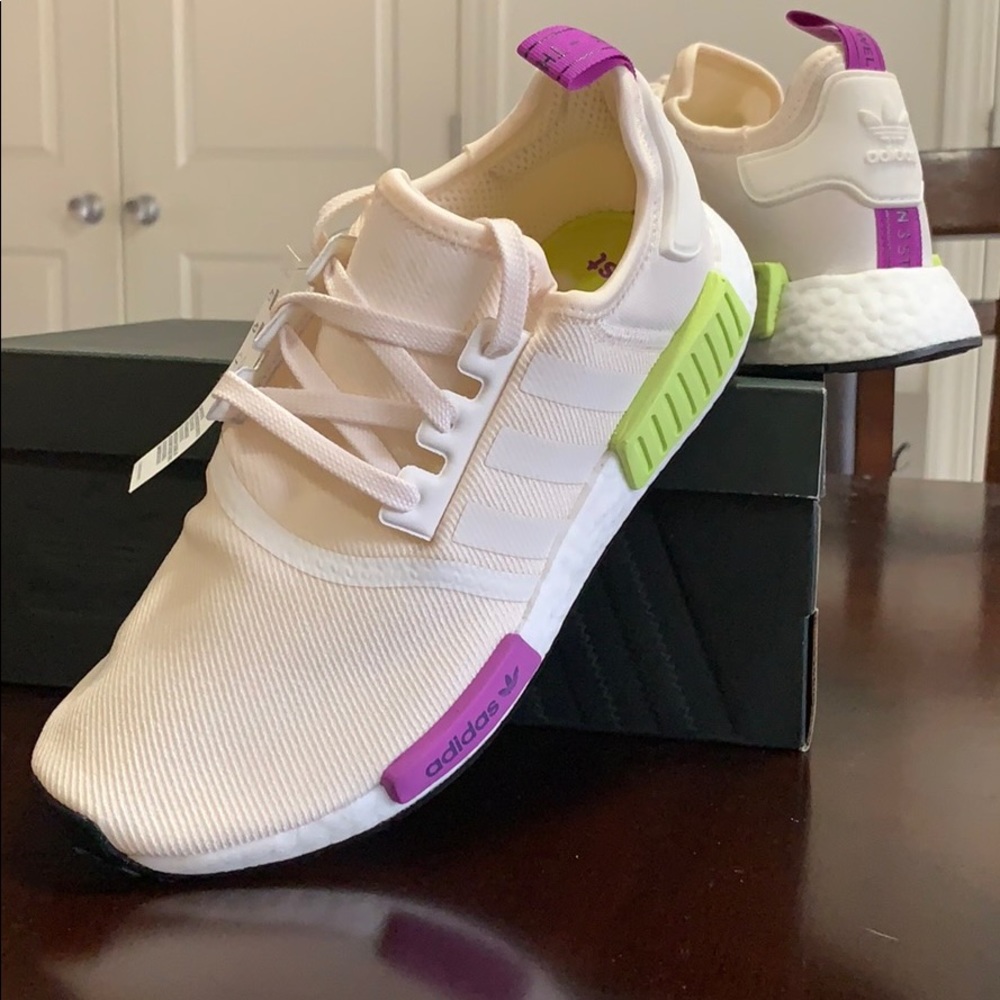BRAND NEW IN BOX ADIDAS NMD_R1 SHOES DISCONTINUED!